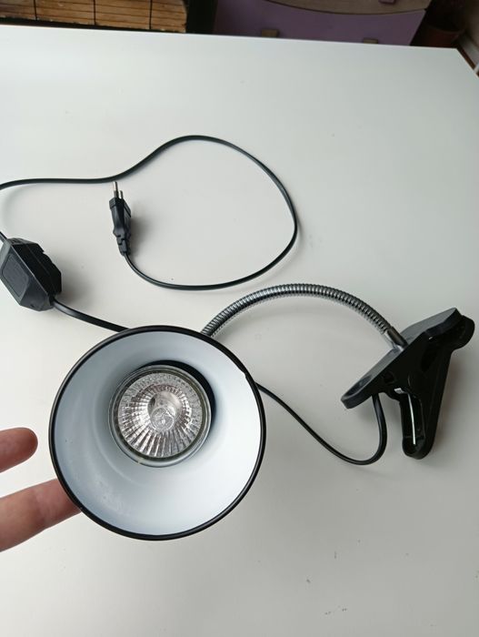 Lampka grzewcza do terrarium