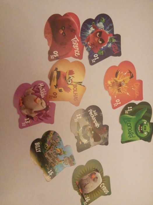 Caderneta Angry Birds de tazos - NOVA