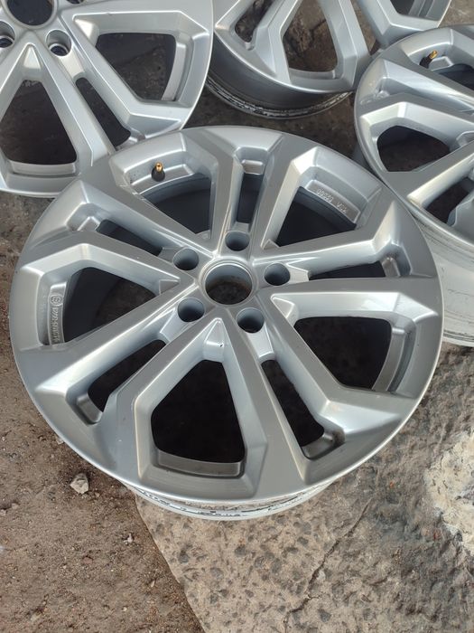 5/112 R17 диски комплект Wolksvagen Audi Skoda Mercedes Seat BMW