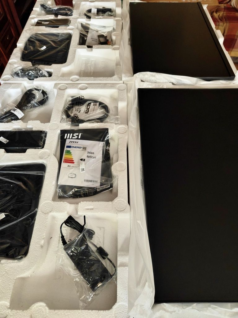 2 - Monitores MSI Pro MP273A IPS 27 + Suporte Braço