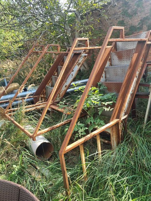 Schody metalowe zewnętrzne 2x210cm