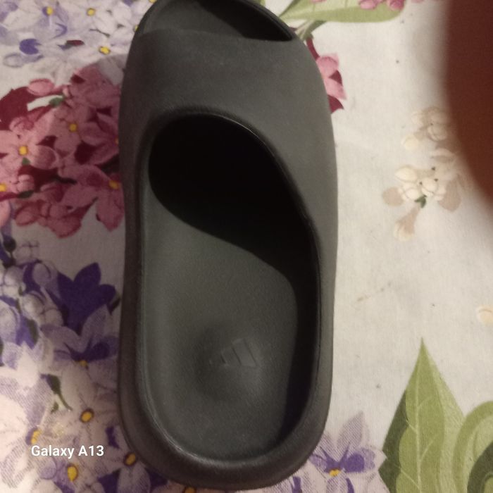 Klapki adidas yeezy slide