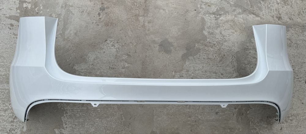 Tesla Model Y бампер задній