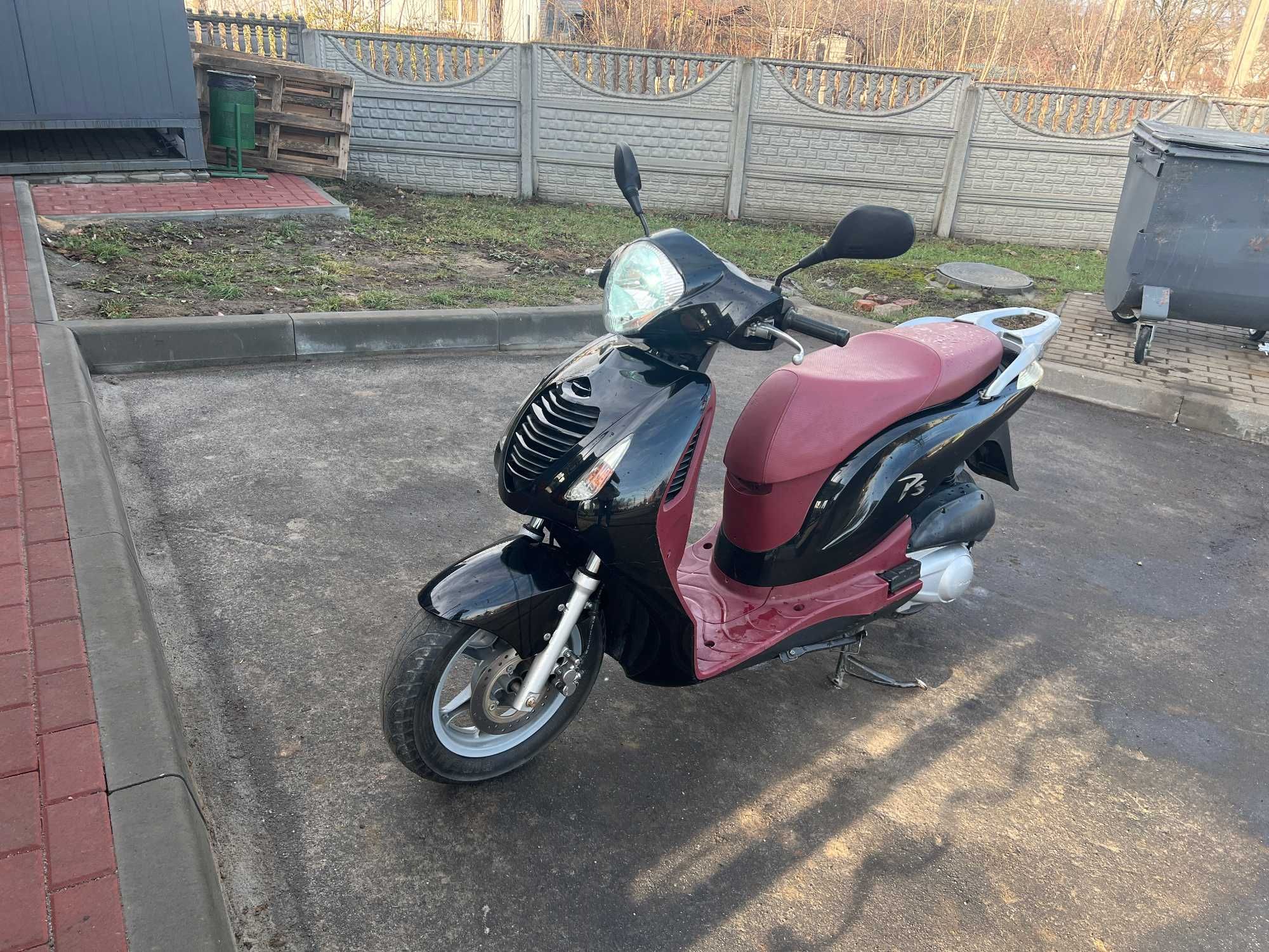 Скутер honda sh125I мопед Honda ps 125і Хонда