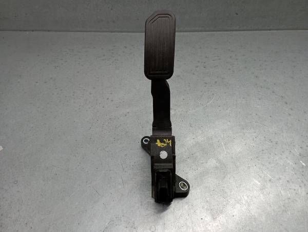 Pedal do acelerador TOYOTA Auris Hatchback (_E18_)