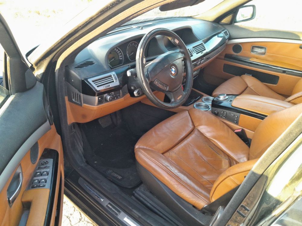 BMW 740 4.0 літрів