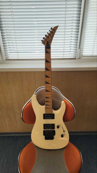 Jackson Pro Series DK2M Dinky 2006рік Japan (Model #291-1005-576)