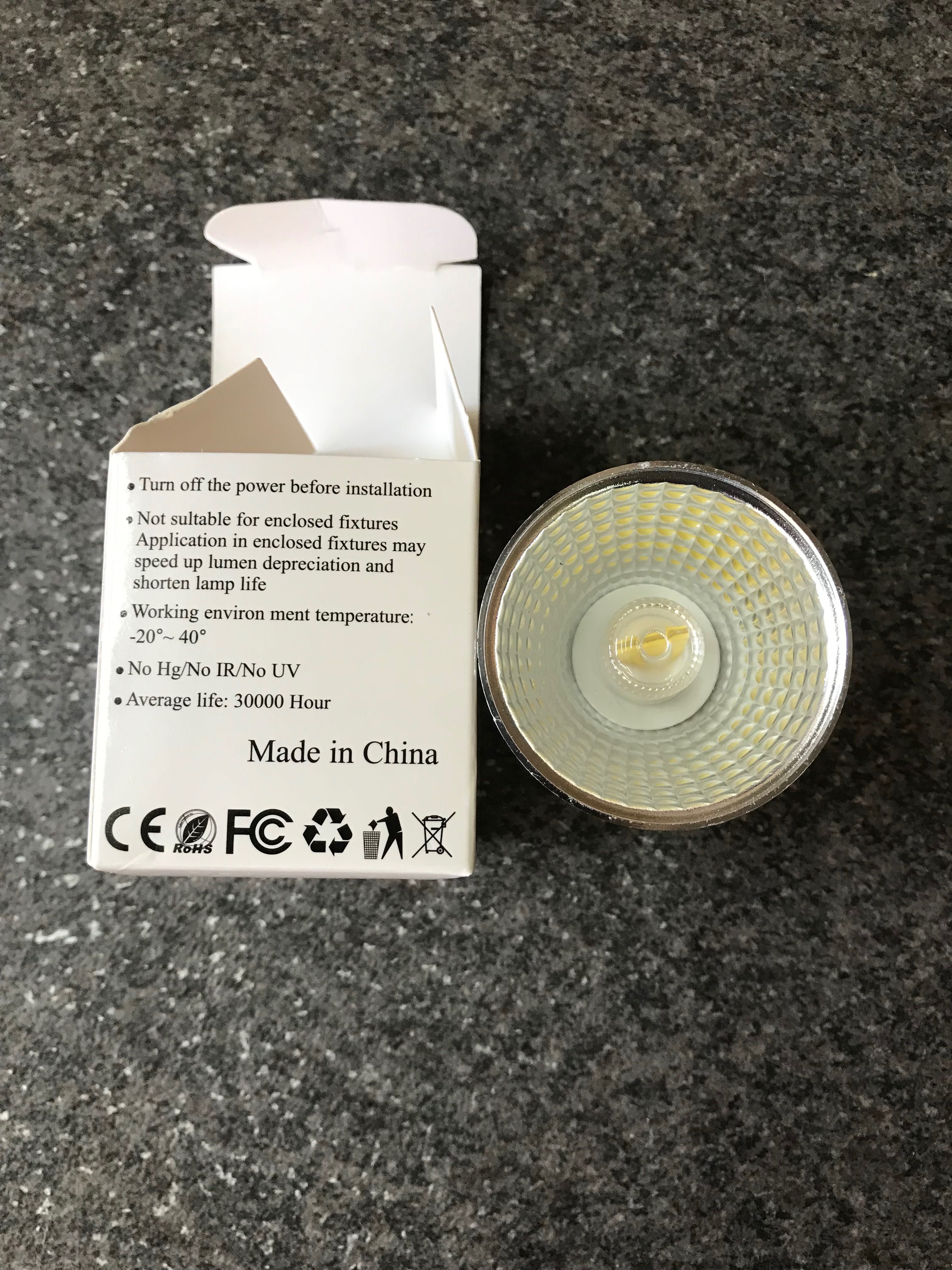 Лампочка светодиодная LED 220v, цоколь GU-10, MRC1151E