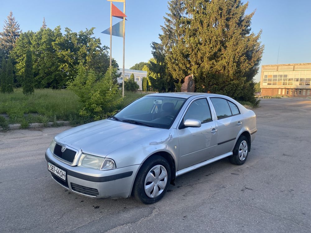 SKODA Octavia 2.0 mpi бензин