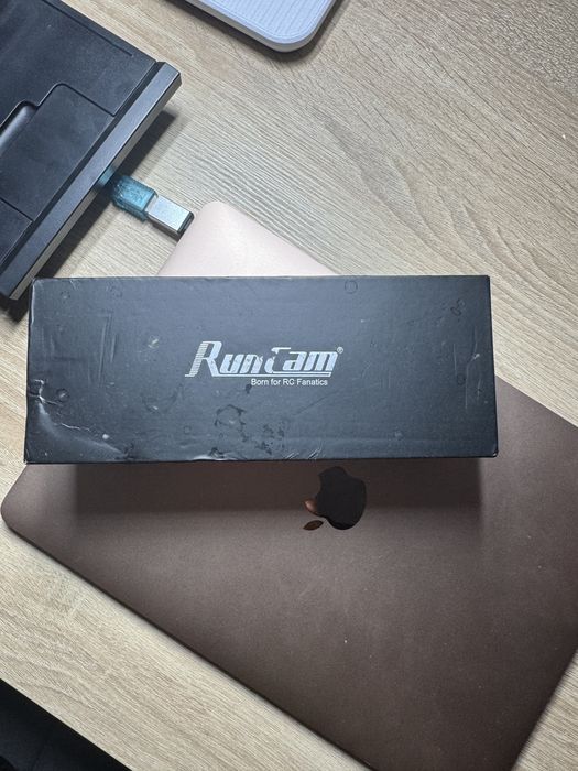 камера на шолом 4к