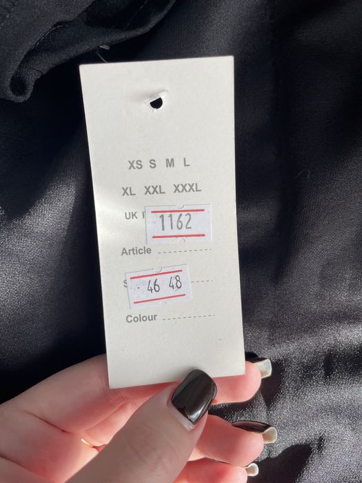 продам чорну сукню