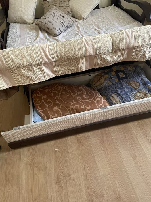 Продам диван акордион