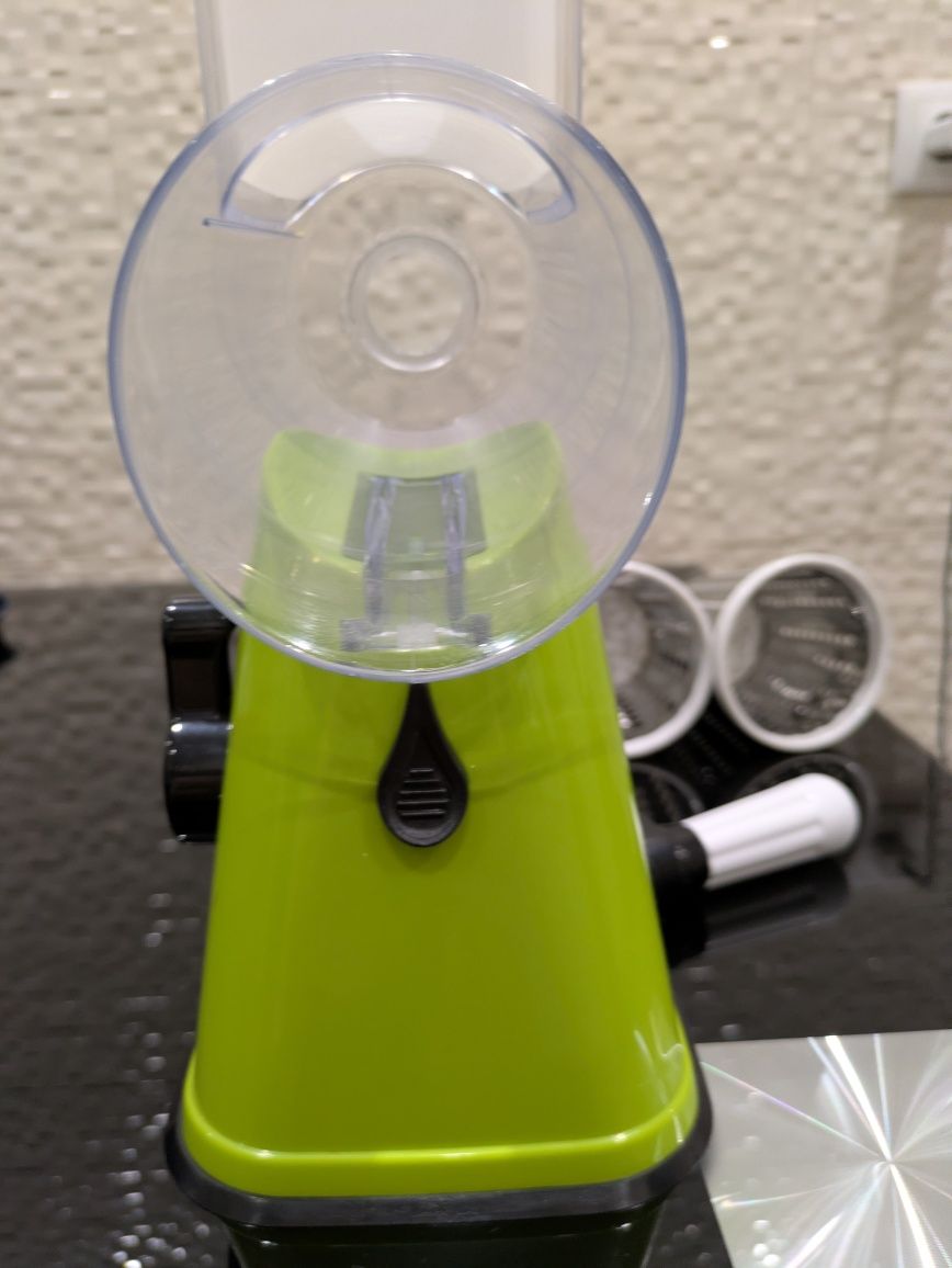 Cortador de legumes com 3 acessórios