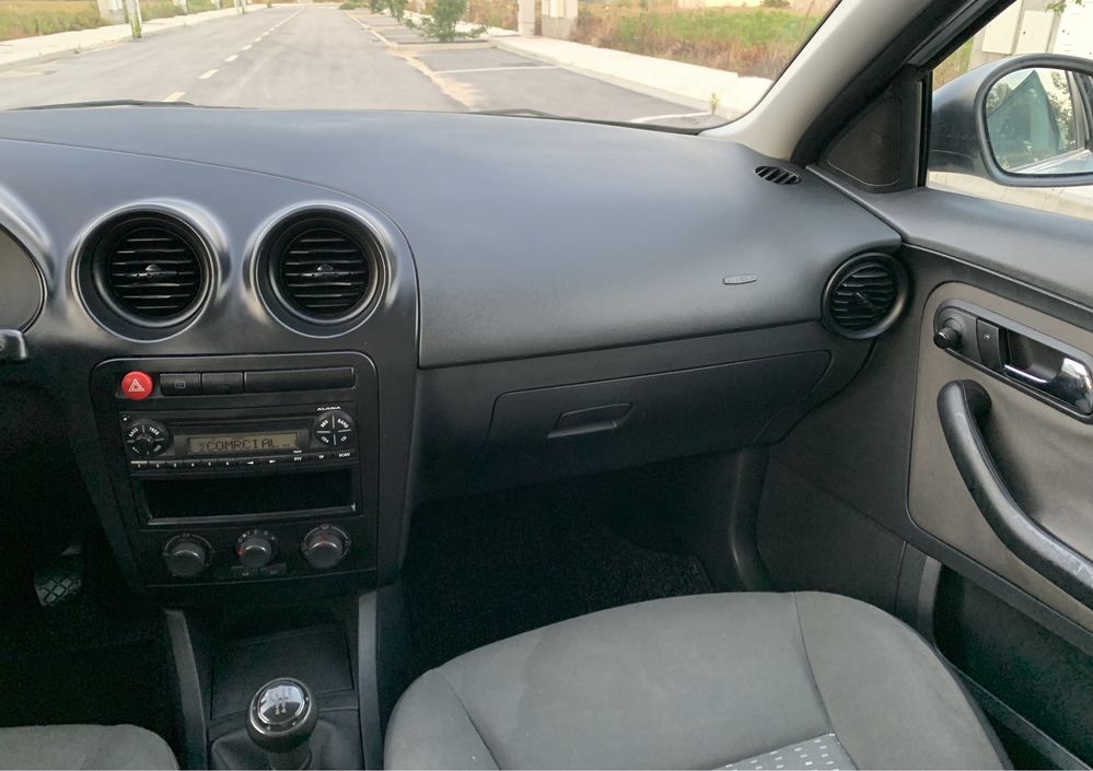 Seat Ibiza 1.2 // 161 Milkms // AC