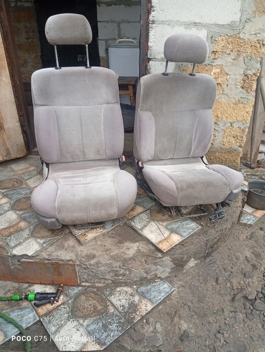 Передні сидіння салон Сидушки ford Скорпио 1 покоління