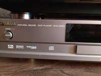 DVD Yamahy model DVD-S520