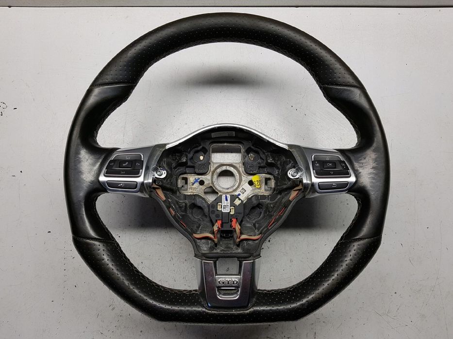 VW GOLF VI 08-13r GTD KIEROWNICA SKÓRZANA