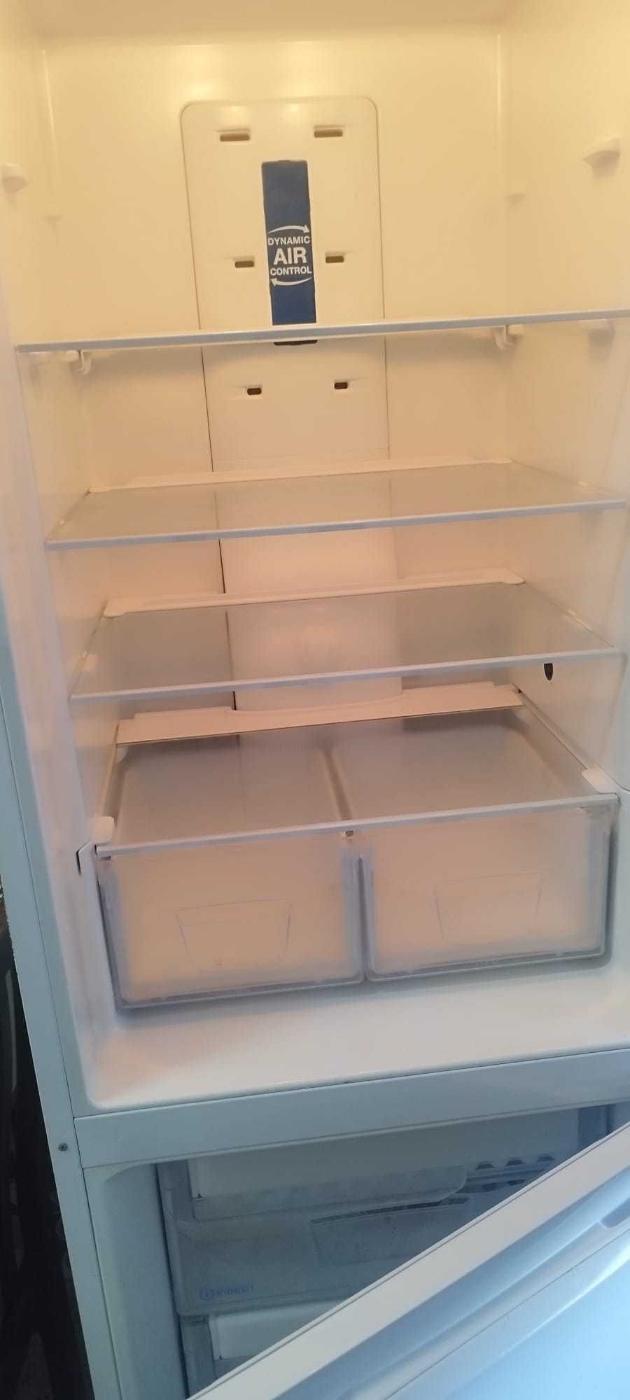 Frigorífico Indesit usado – Excelente oportunidade!