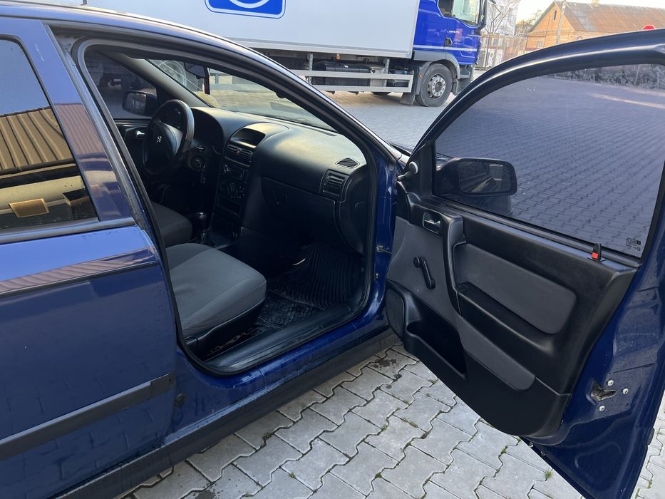 Продам Opel Astra 1.4 бенз