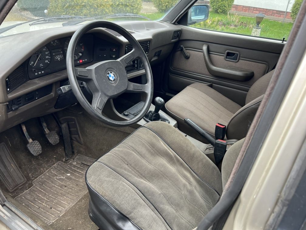 BMW E28 M10 klasyk bdb zamiana sprzedaż e24 e10 e30 e36