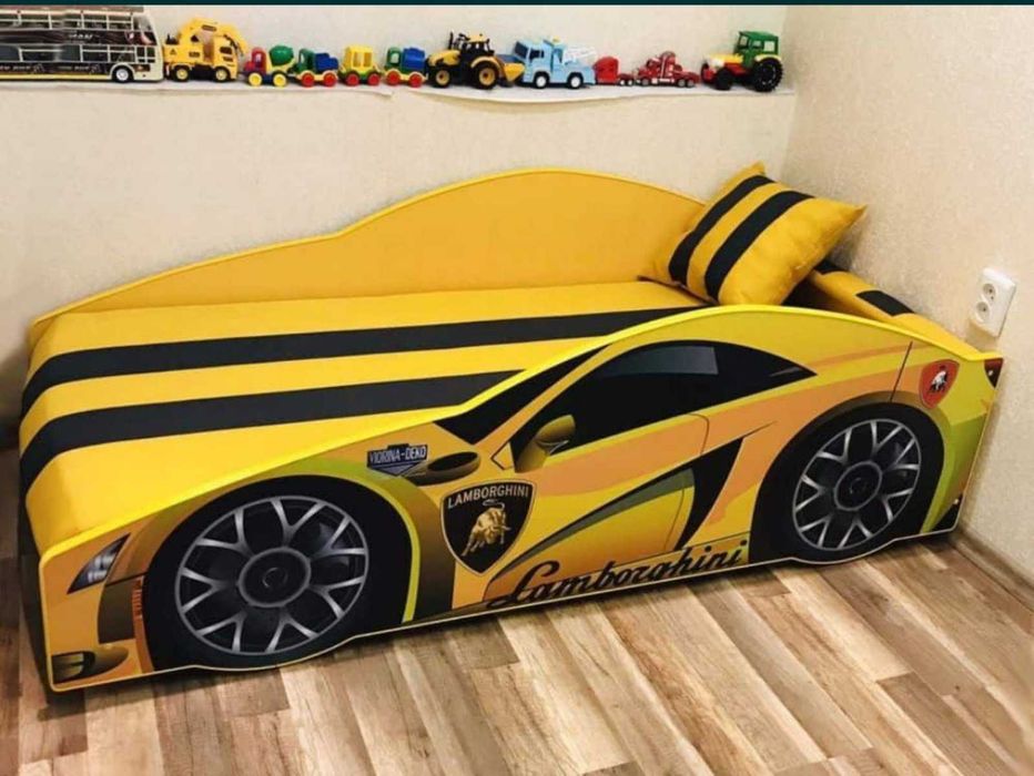 Безкоштовна доставка/Кроватка машинка/ліжко машина/диван автомобіль