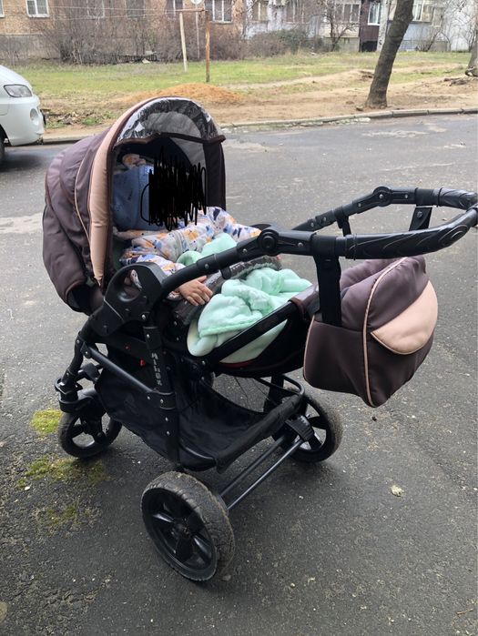 Продам дитячу коляску 2в1