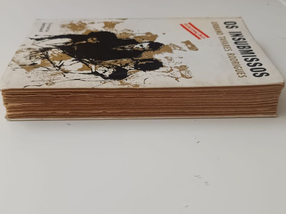 Os insubmissos - Urbano Tavares Rodrigues