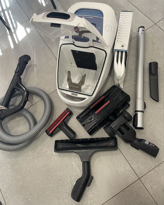 Aspirador Rowrnta silence force