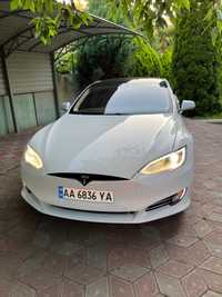 Tesla Moedl S 75D Dual motor 518 л с AWD 2015