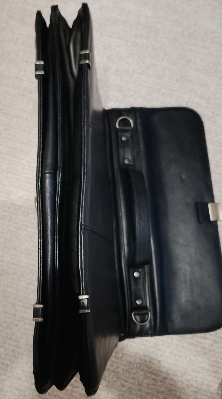 Кожаный портфель Marks & Spencer