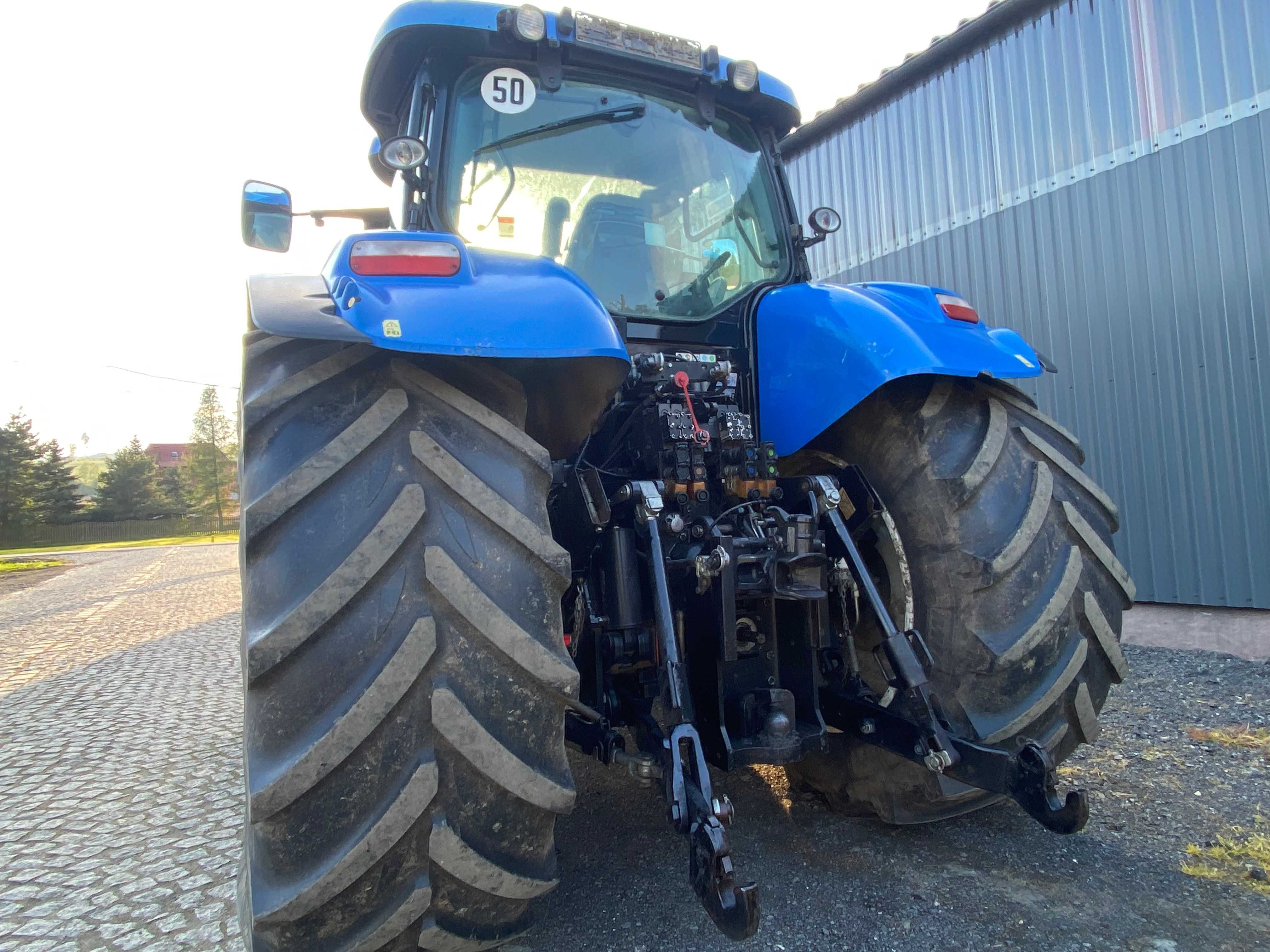 New Holland t7.270