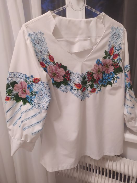 Сорочка вишита бісером