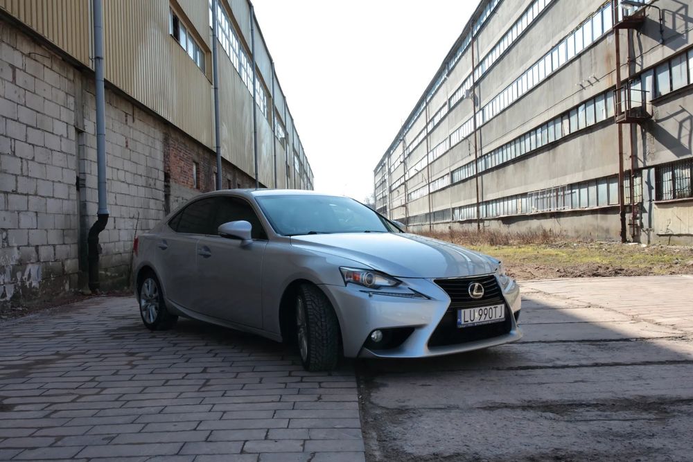 Lexus IS 250