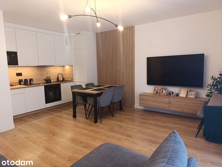 Sprzedam mieszkanie z Loggią 8 m2 i klimatyzacją