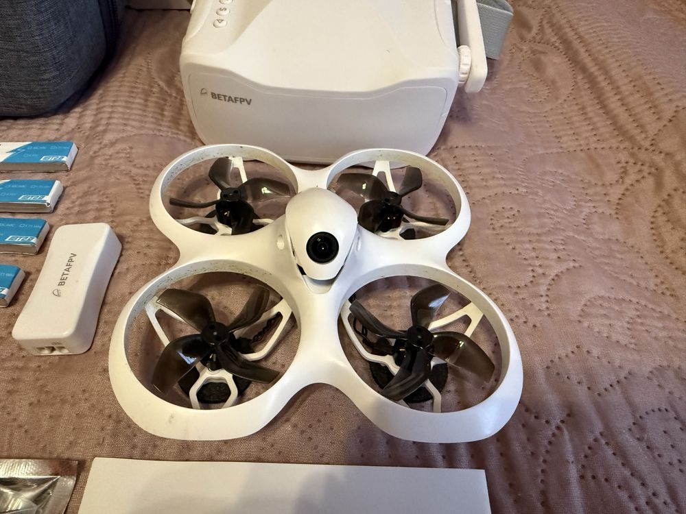 Радіокерований Квадрокоптер з камерою BETAFPV Cetus X FPV Kit