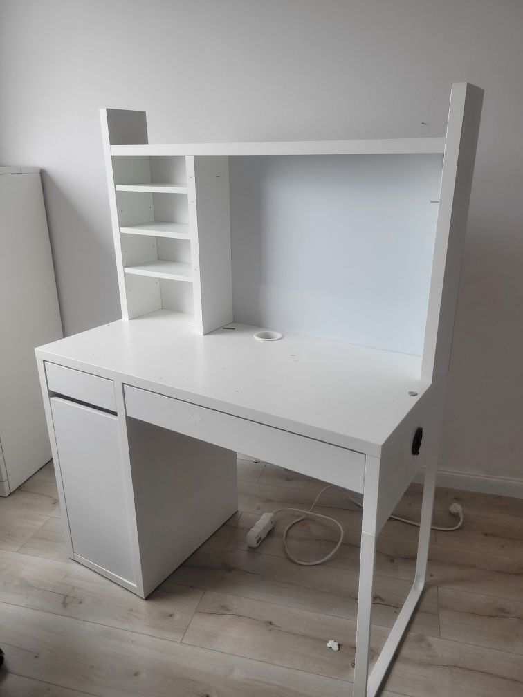Biurko z krzesłem ikea dla dzieci