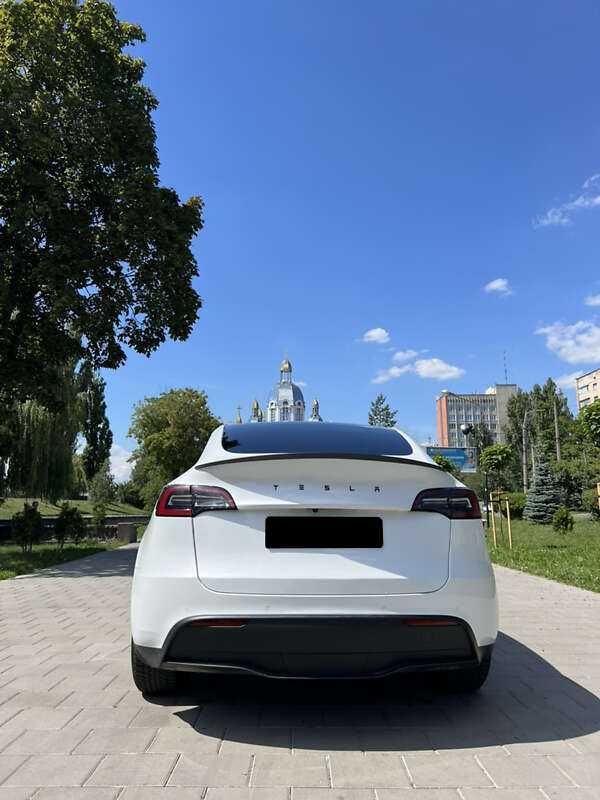 Tesla Model Y 2021 Long Range 82 kWh Dual Motor