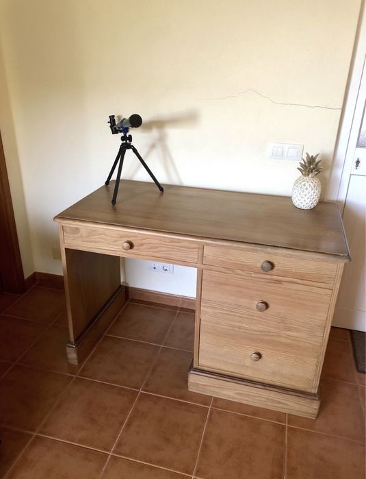 Cómoda / secretária de madeira pinho