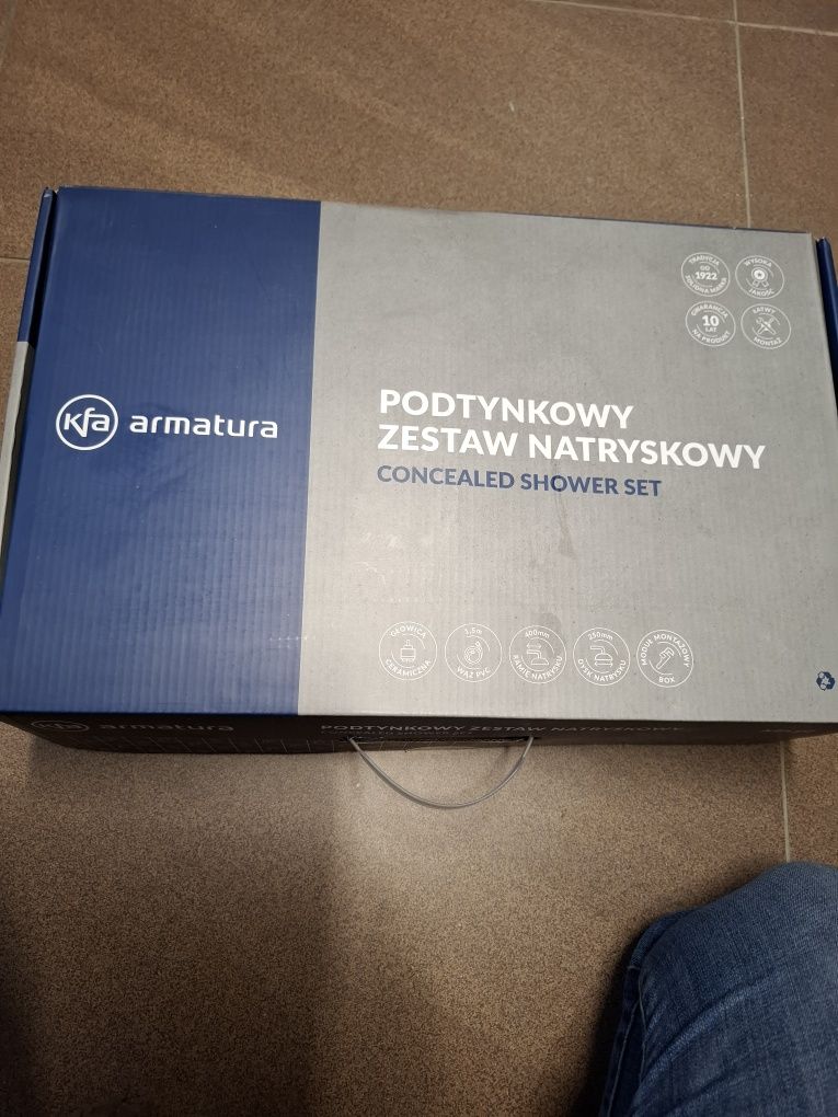 Zestaw natryskowy podtynkowy