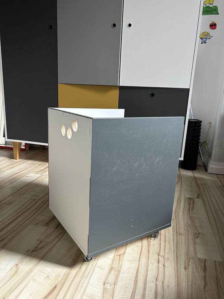 kontenerek do biurka Concept VOX