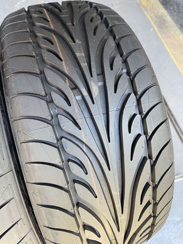 Шини літні R17 215 40 Dunlop Склад Осокорки