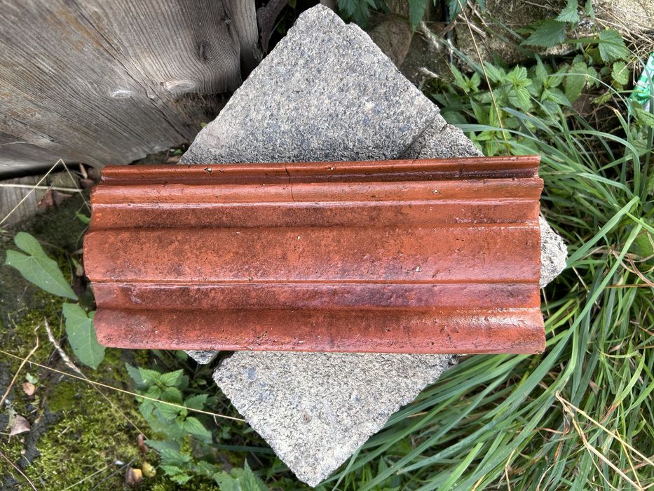 Poniemiecka ceramiczna dachówka ok. 3000 szt