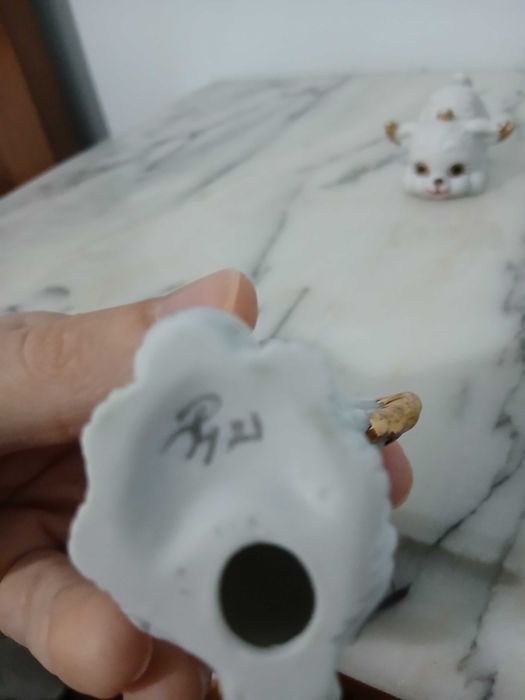 Cães em Porcelana