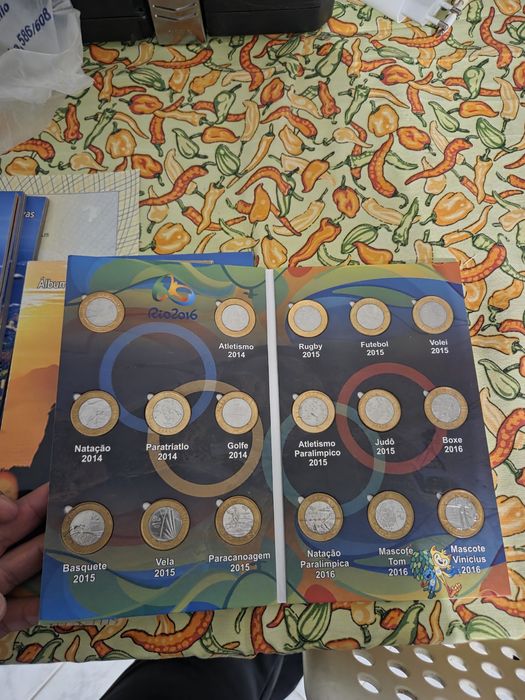 Álbuns das moedas comemorativas