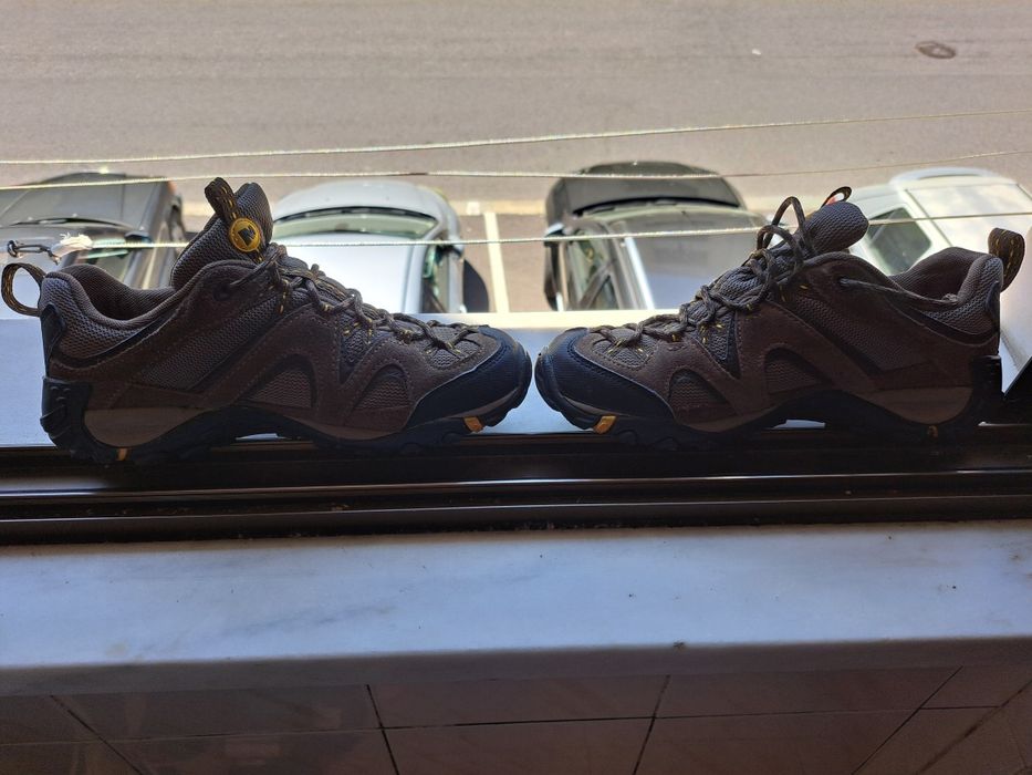 Ténis Merrell  40 - Waterproof