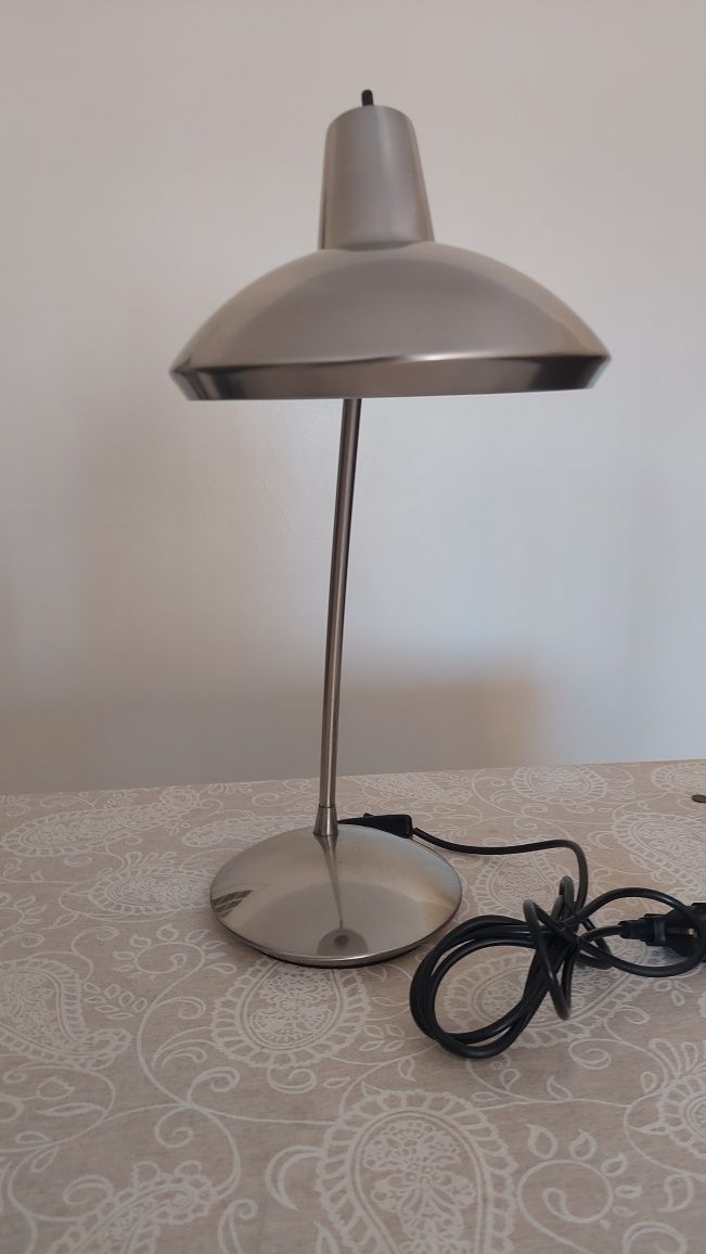 Candeeiro de secretária mesa