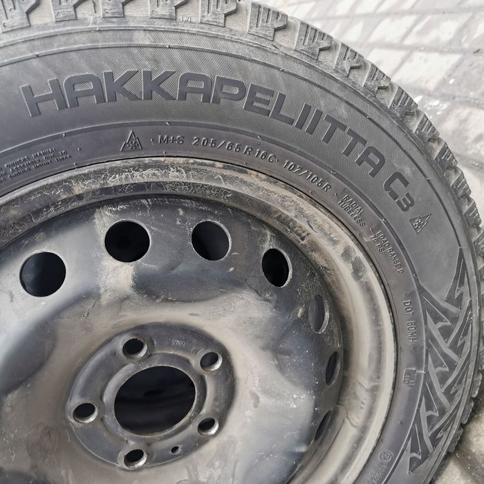Резина, шини, скати зима 205/65 R16C Nokian Hakkapelitta 19р