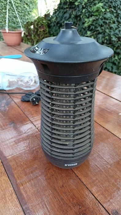 Lampa owadobójcza noveen