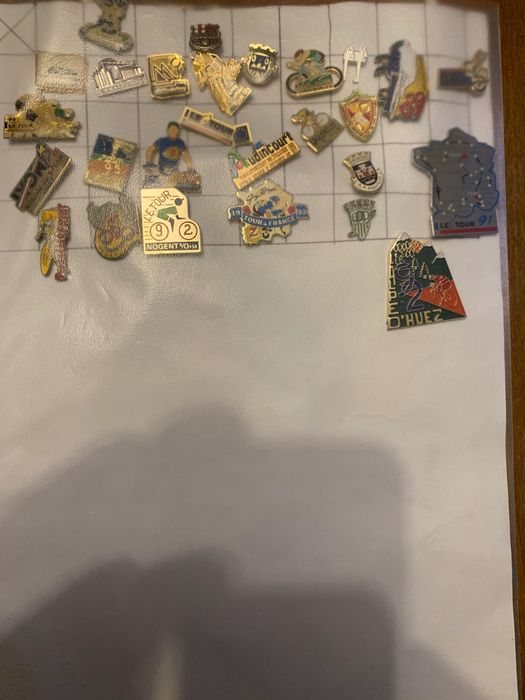 Pin’s de vários temas