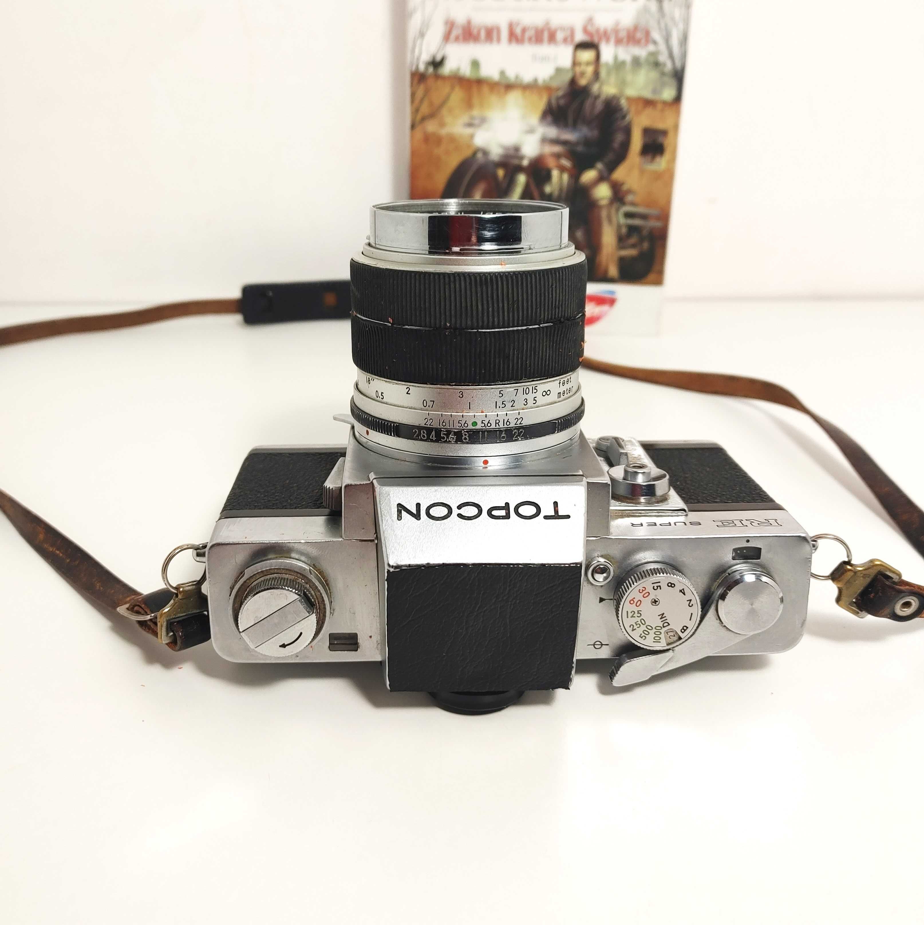 Lustrzanka analogowa TOPCON RE Super  RE- Auto-Topcar 1:2,8 35mm ŁADNY